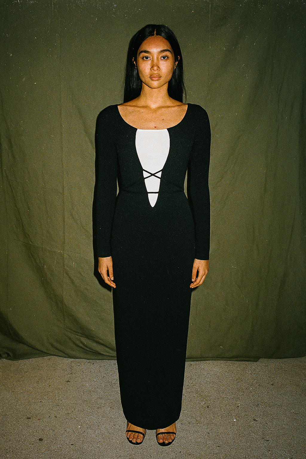 Black Long sleeve dress with front chest tie