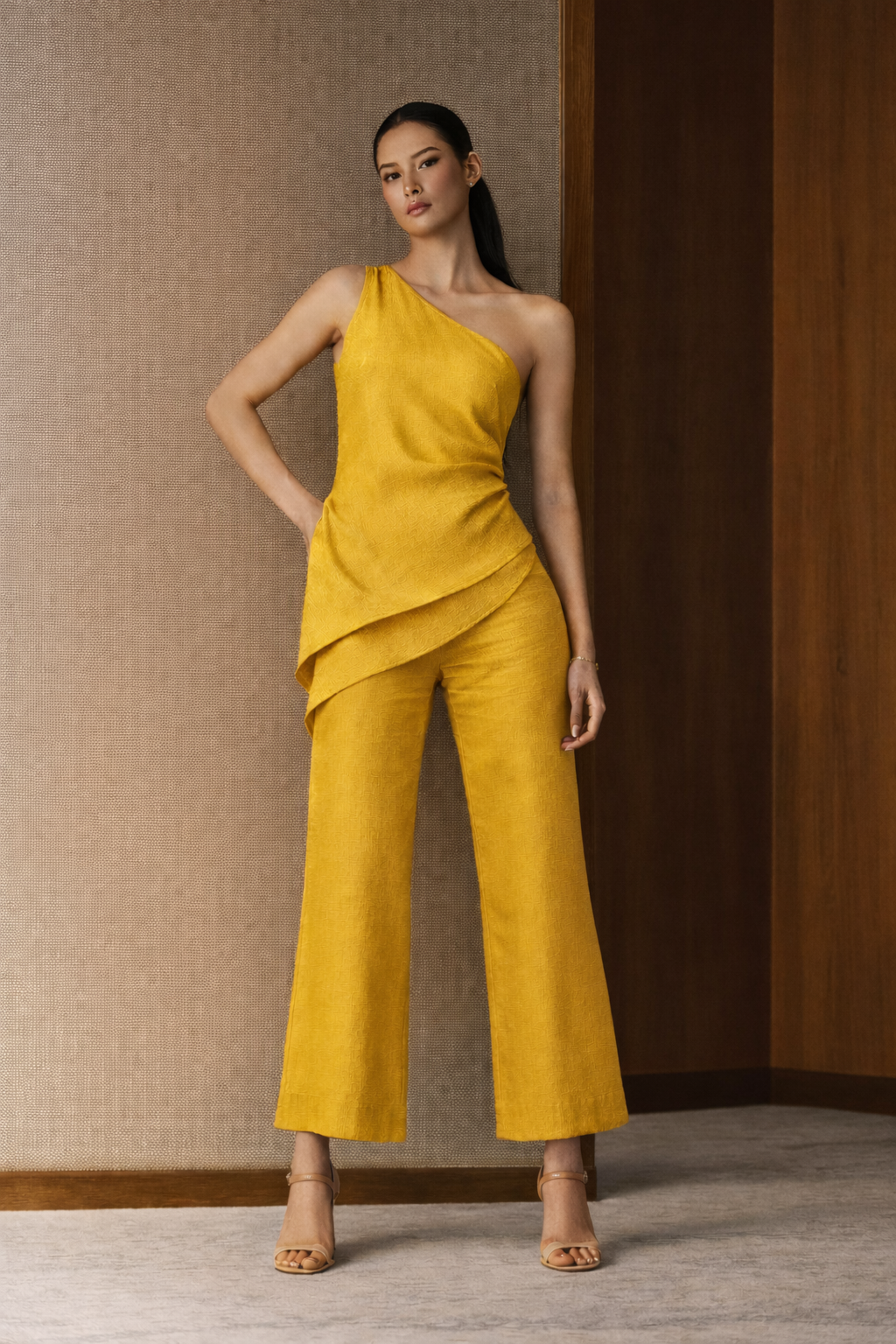 Lady Pipa Silk Coord