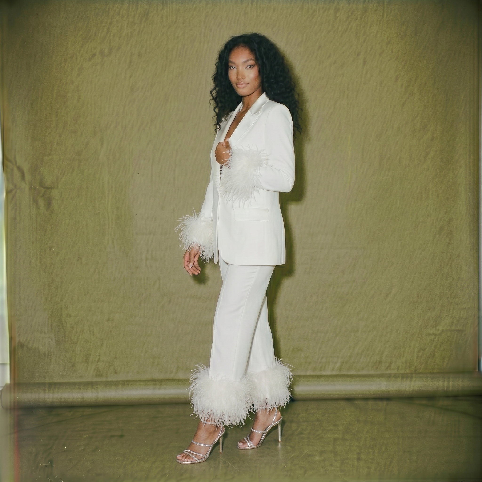Nadine Merabi Co-ord with White Feather