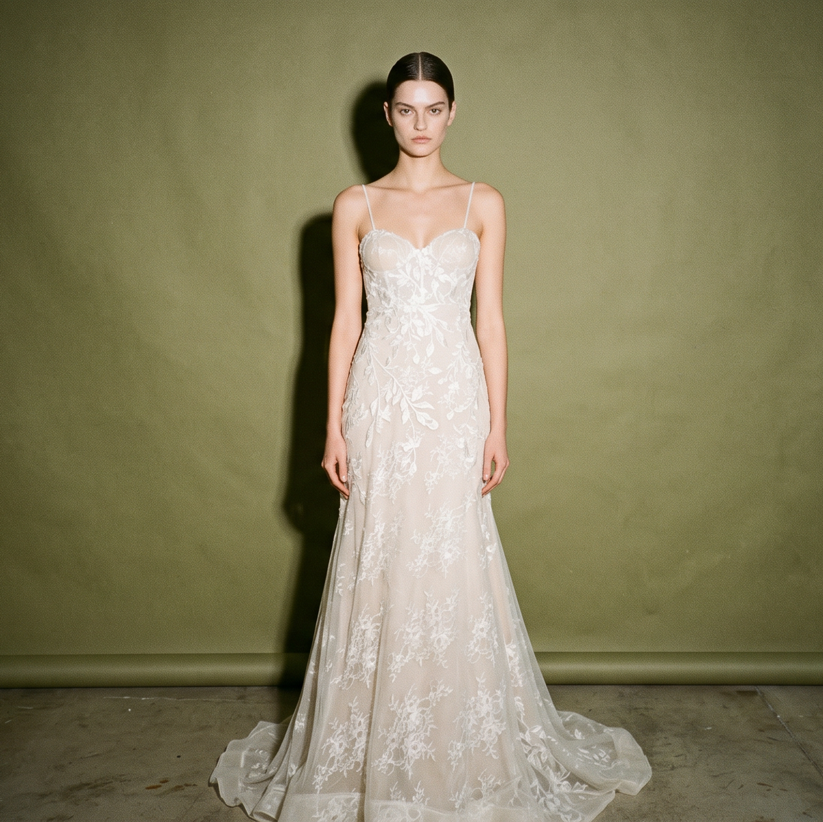 Luci Sweetheart Neckline and Allover Floral Lace